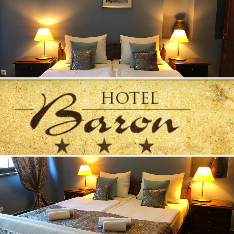 Hotel Baron Jelenia Gora Luaran gambar